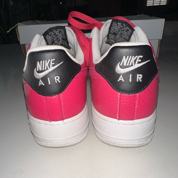 Nike Air Force 1 Low size 8.5 - Picture 3 of 7
